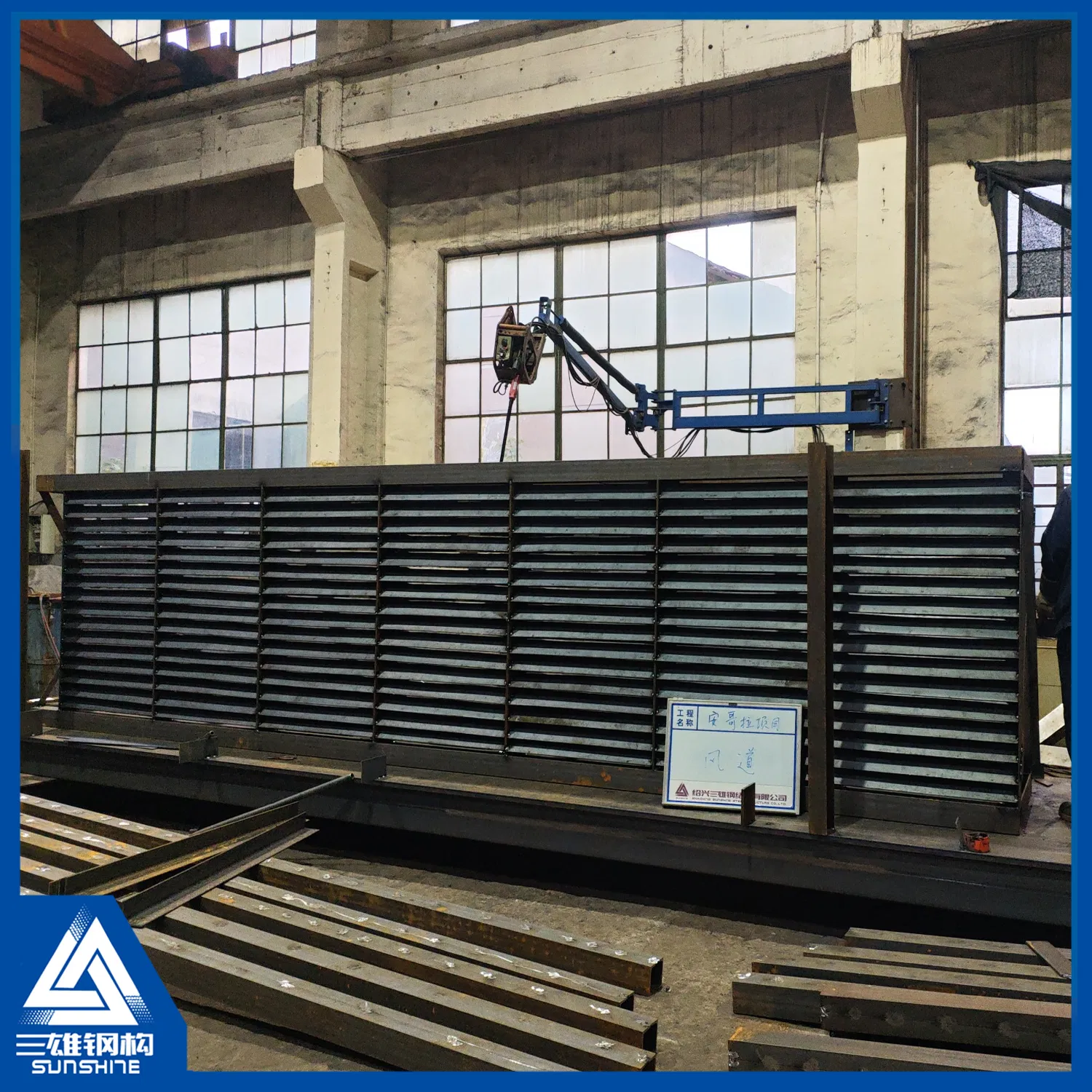 Durable Steel Platform Structures for Smart Space Utilization