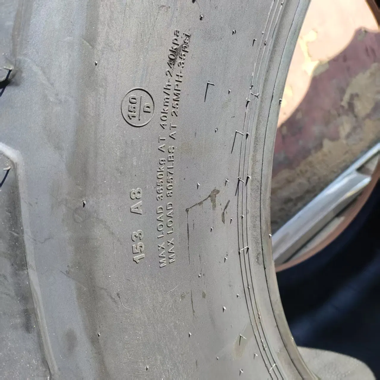 540/65R30 Шина для сельскохозяйственного трактора