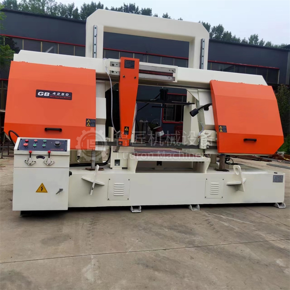 Ленточная пила по металлу горизонтальная