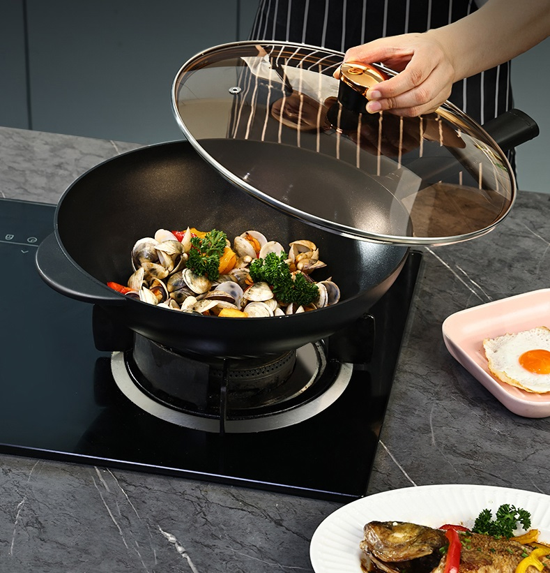 32cm Aluminum Cooking Pan Non Stick Fry Pan with Bakelite Handle