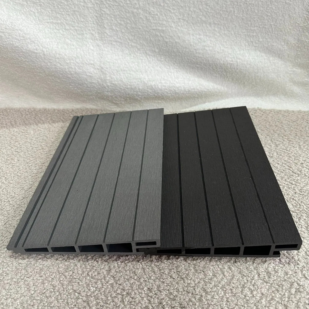 Modern WPC Roofing Sheet 178mm Span 30mm Thickness Waterproof Angled Roof for Building
