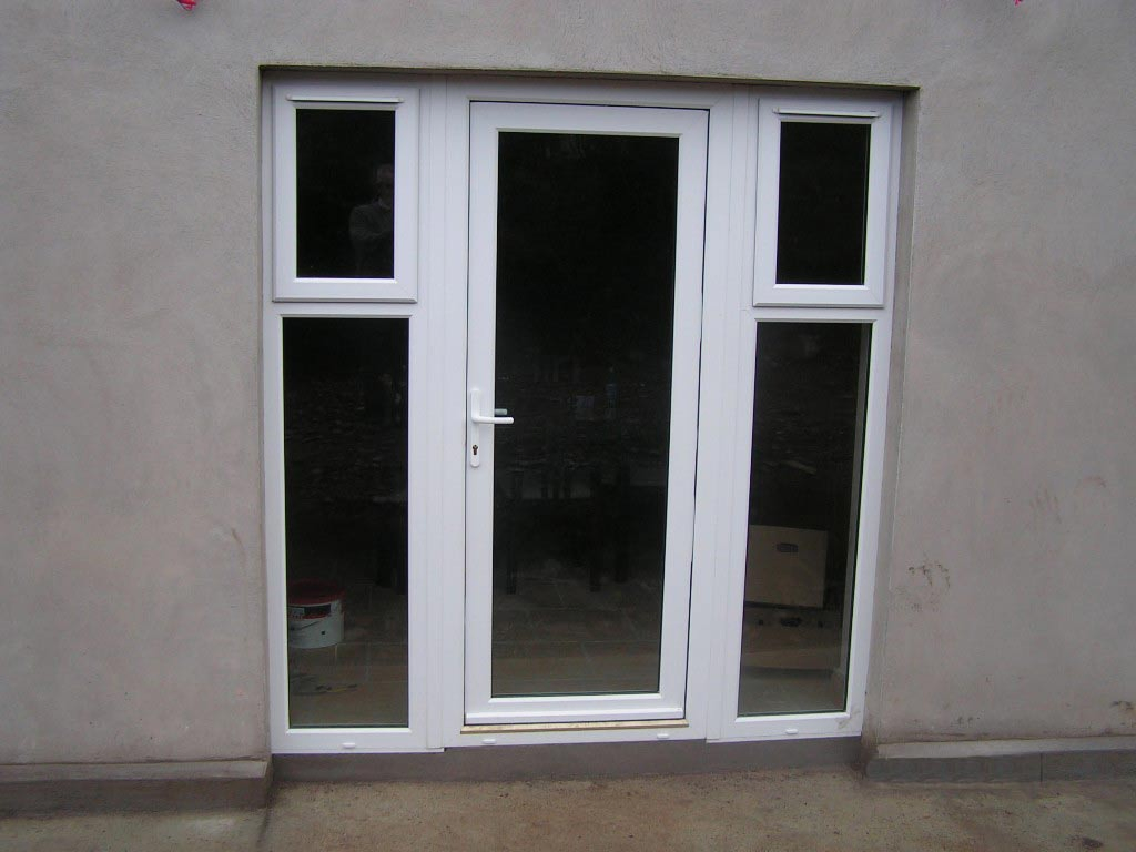 2020 Best Price UPVC Vinyl Casement Sliding Doors with Fibre Screen