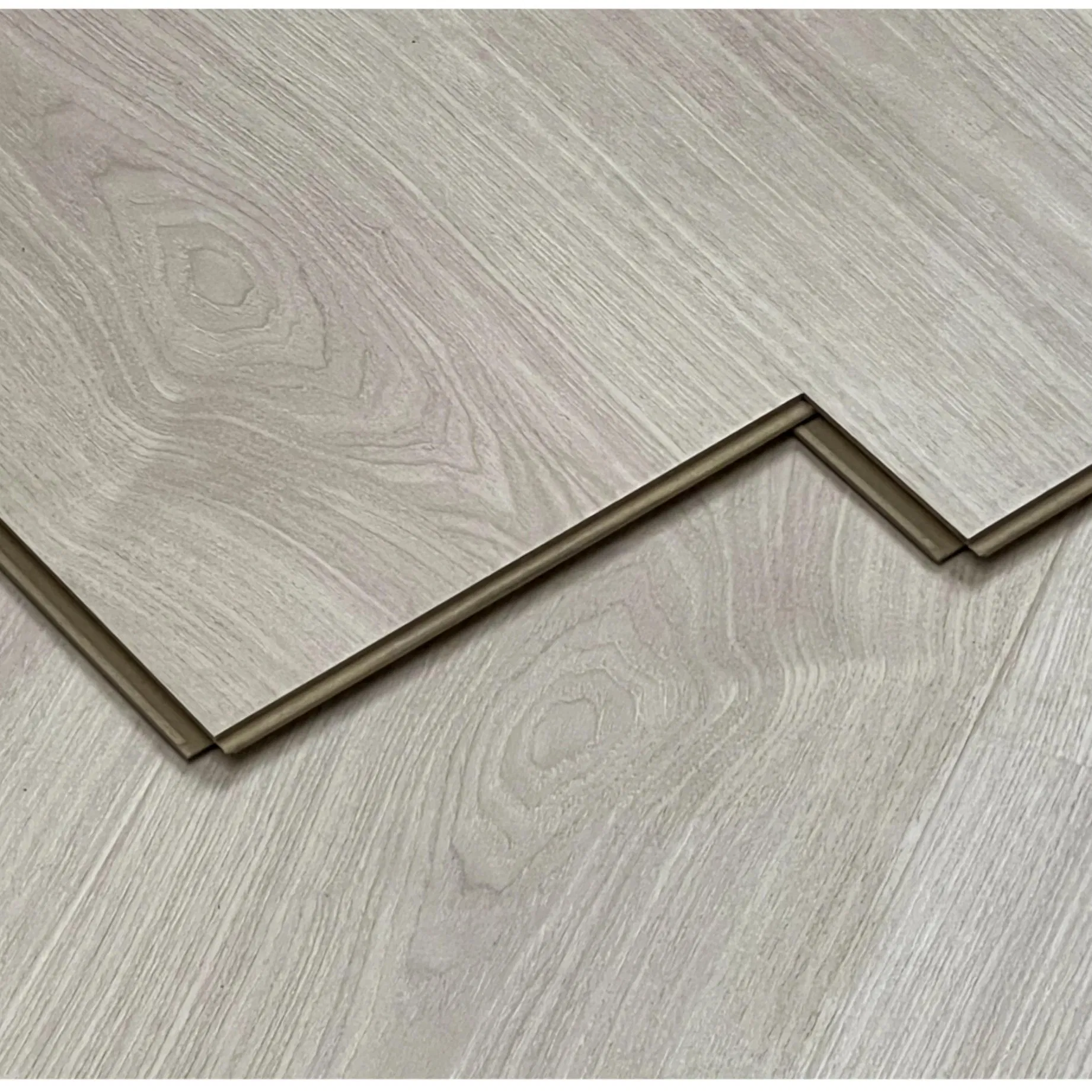 Fireproof Decor Garage Flooring Tiles Click PVC Plastic Wood Floor 4mm Vinyl Planks Luxury Spc Flooring