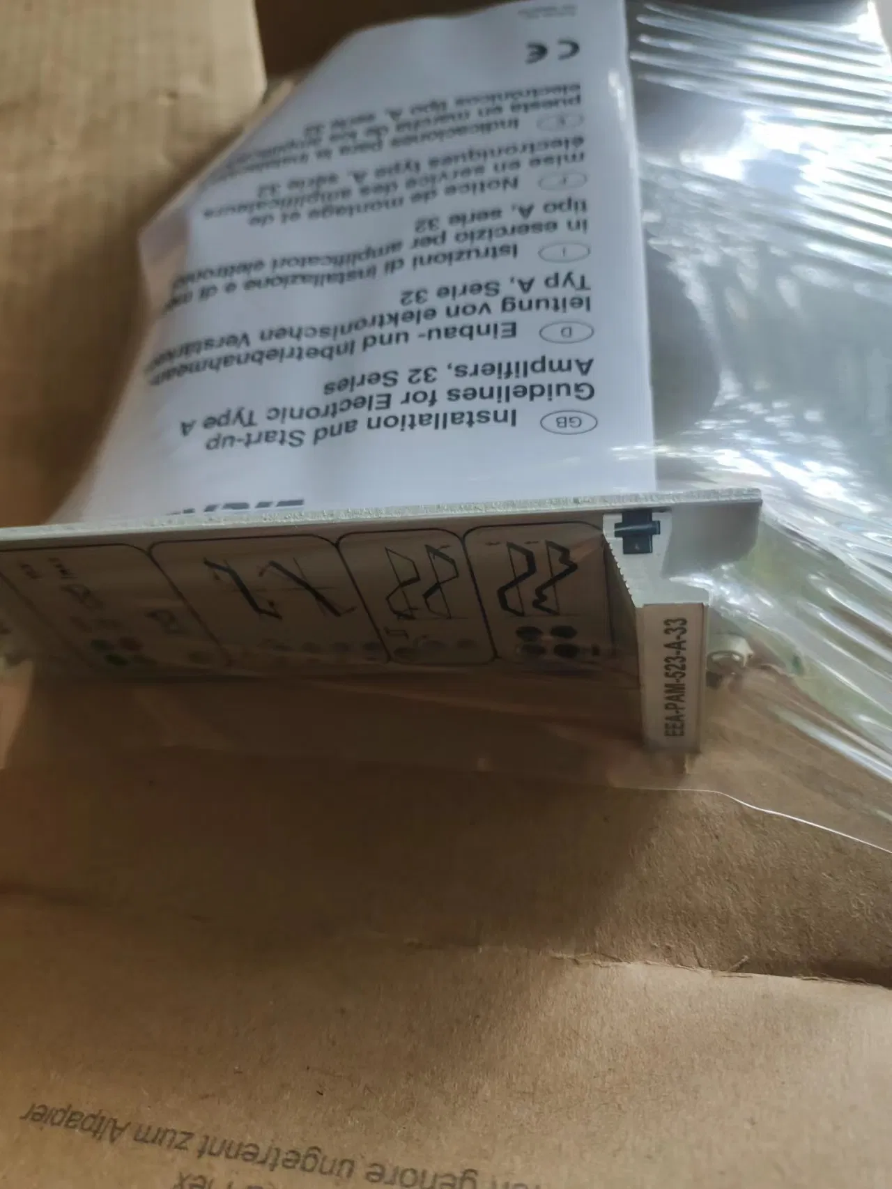 Плата управления Vickers EEA-PAM-571-A-32 для пропорционального клапана