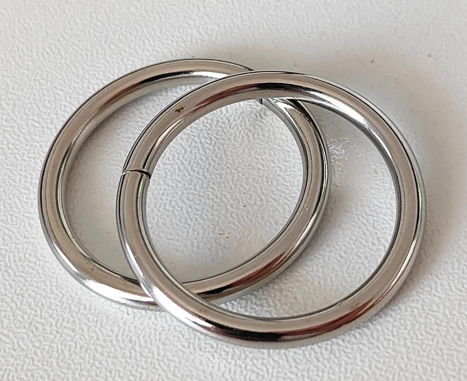 OEM&ODM and Small Orders Welcome, Stainless Steel Special Spring/O-Shaped Ring