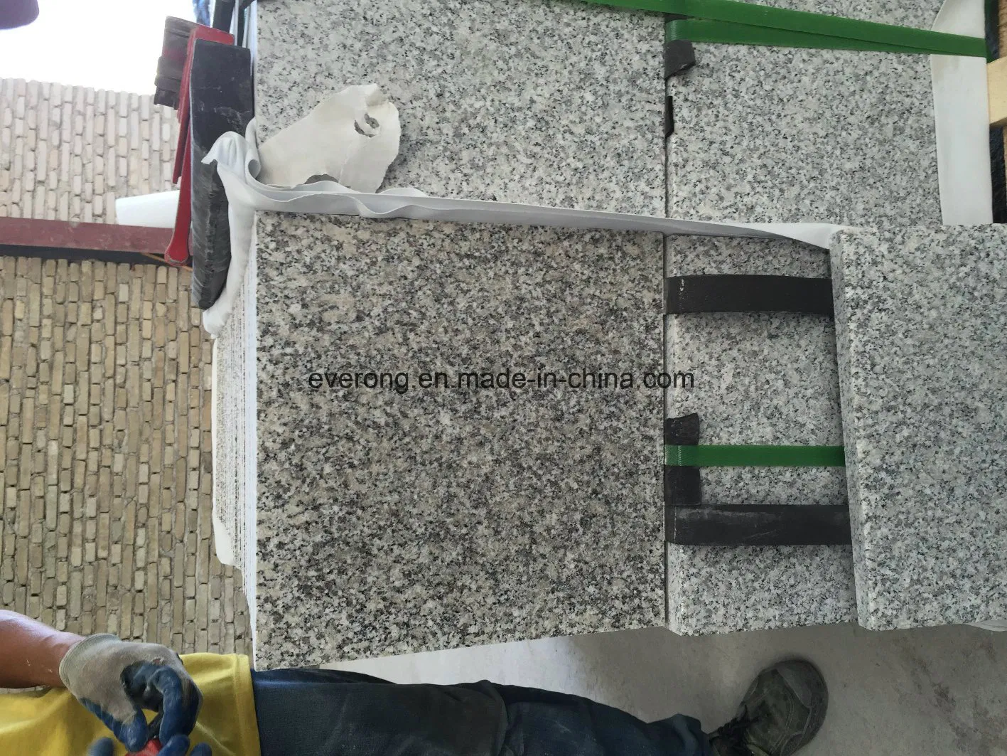 Chinese Cheap New Grey Granite China Rosa Porrino Tile for Paving Stone