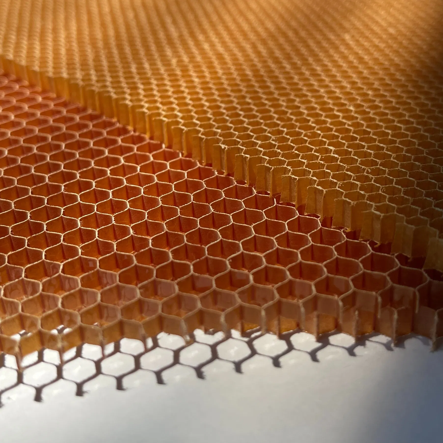 High Strength Light Weight Core Material Aramid Kevlar Nomex Honeycomb