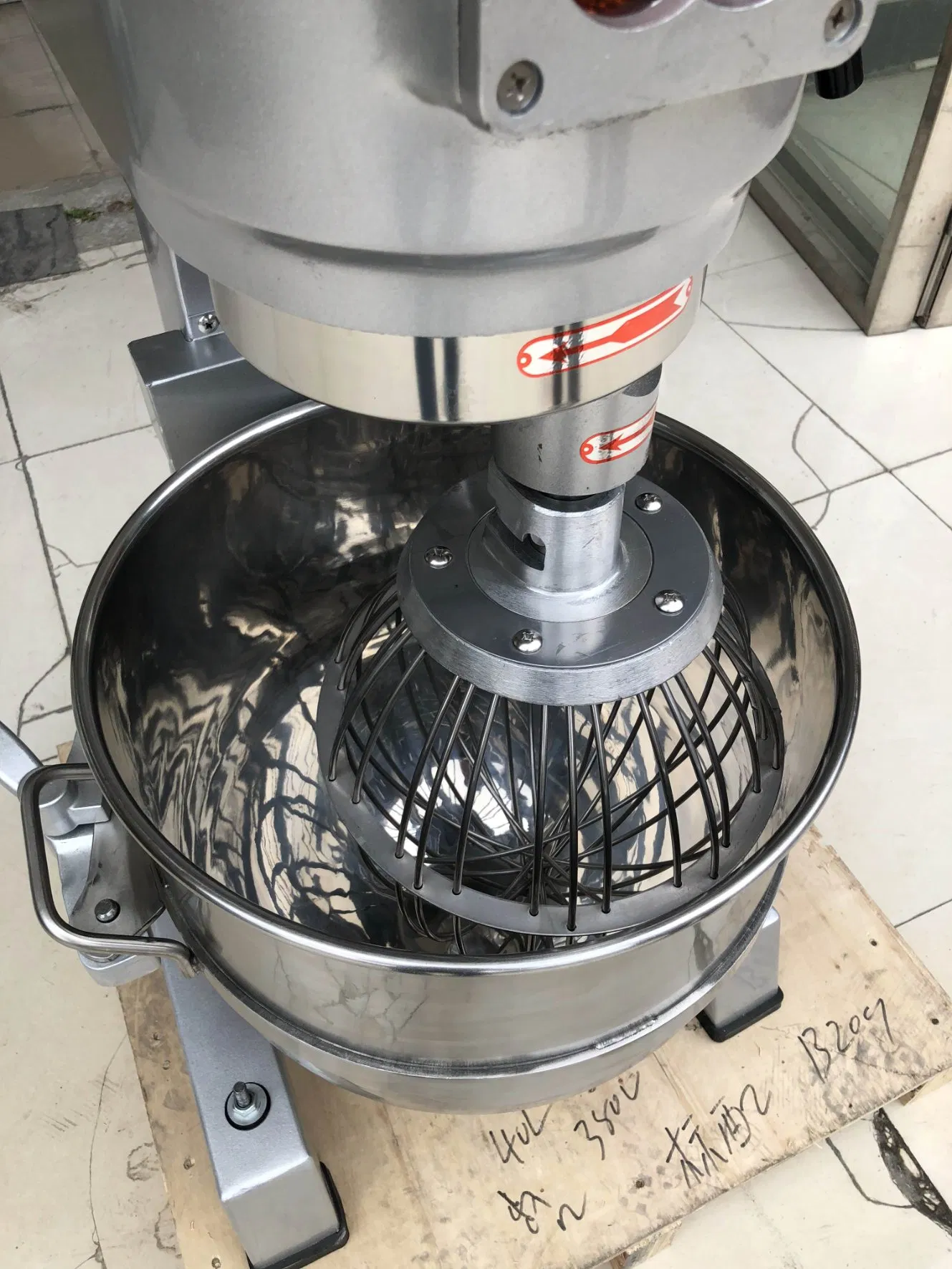 Планетарный миксер ZMD-40 для теста и крема