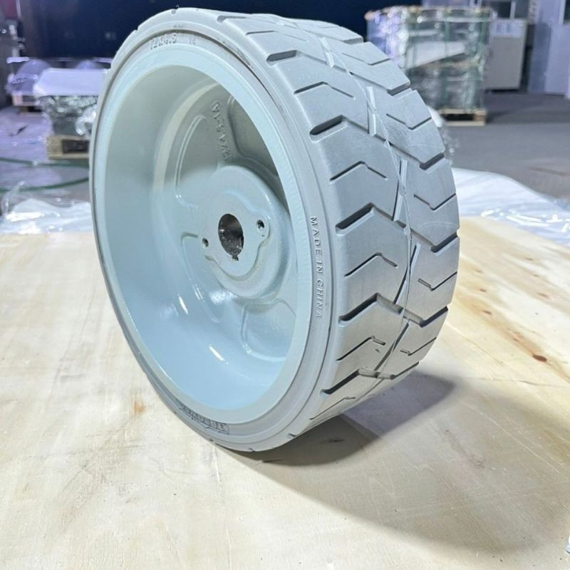 Немаркие шины для ножничных подъемников Genie, JLG, Haulotte (15x5, 12x4.5)