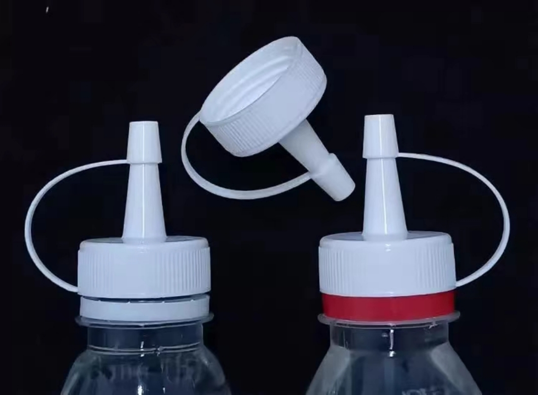 One-Piece Water Bottle Pointed Mouth Kitchen Plastic Extrusion Converter Head Anti-Leakage Oil Pot Cap