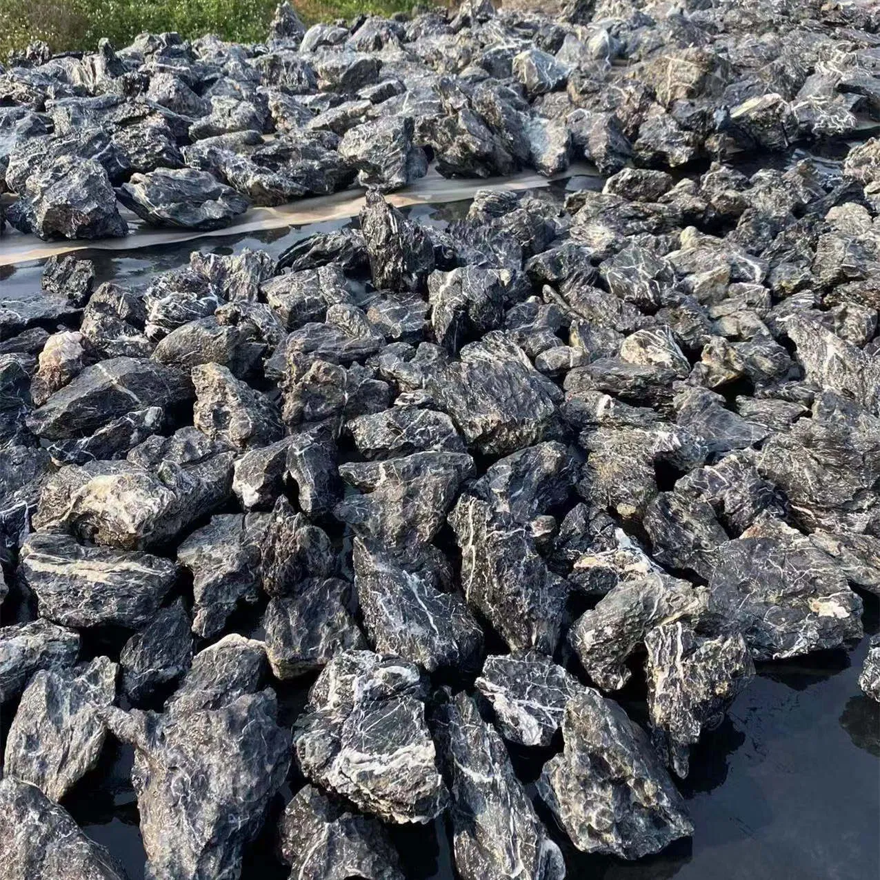 Aquarium Seiryu Stone Black Mountain Stone Mini Landscape Rock