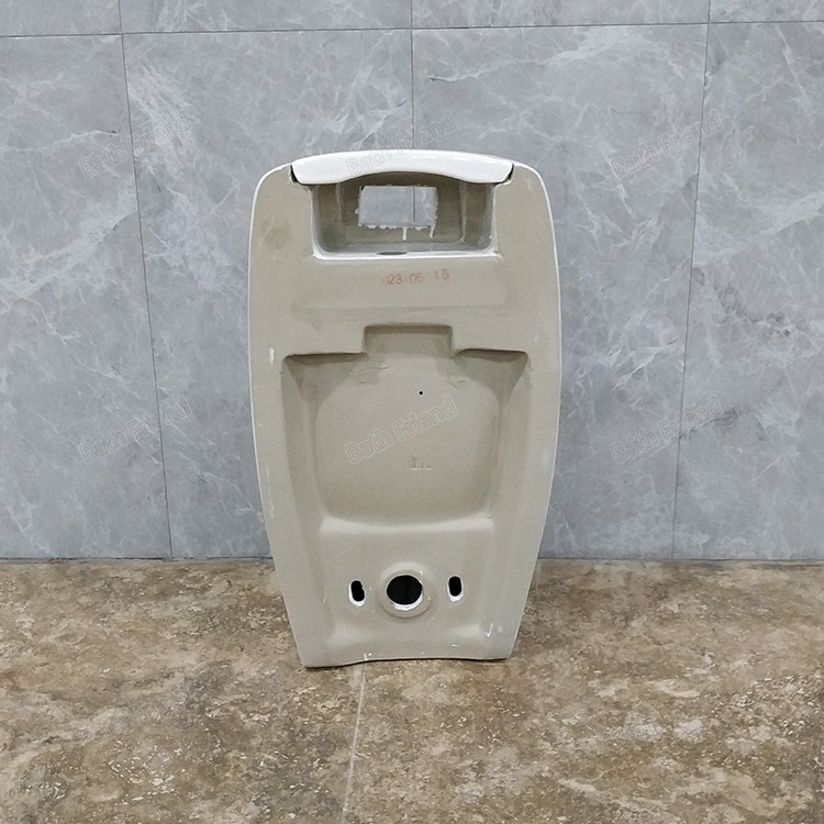 Wholesale Bathroom Ceramic Small Urinal Wall Hung Urinal Porcelain for Little Boys