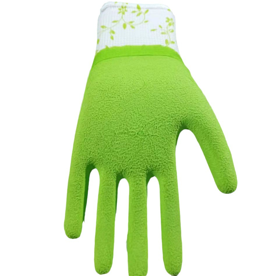 Non-Slip Claw Gloves for Effortless Gardening and Planting