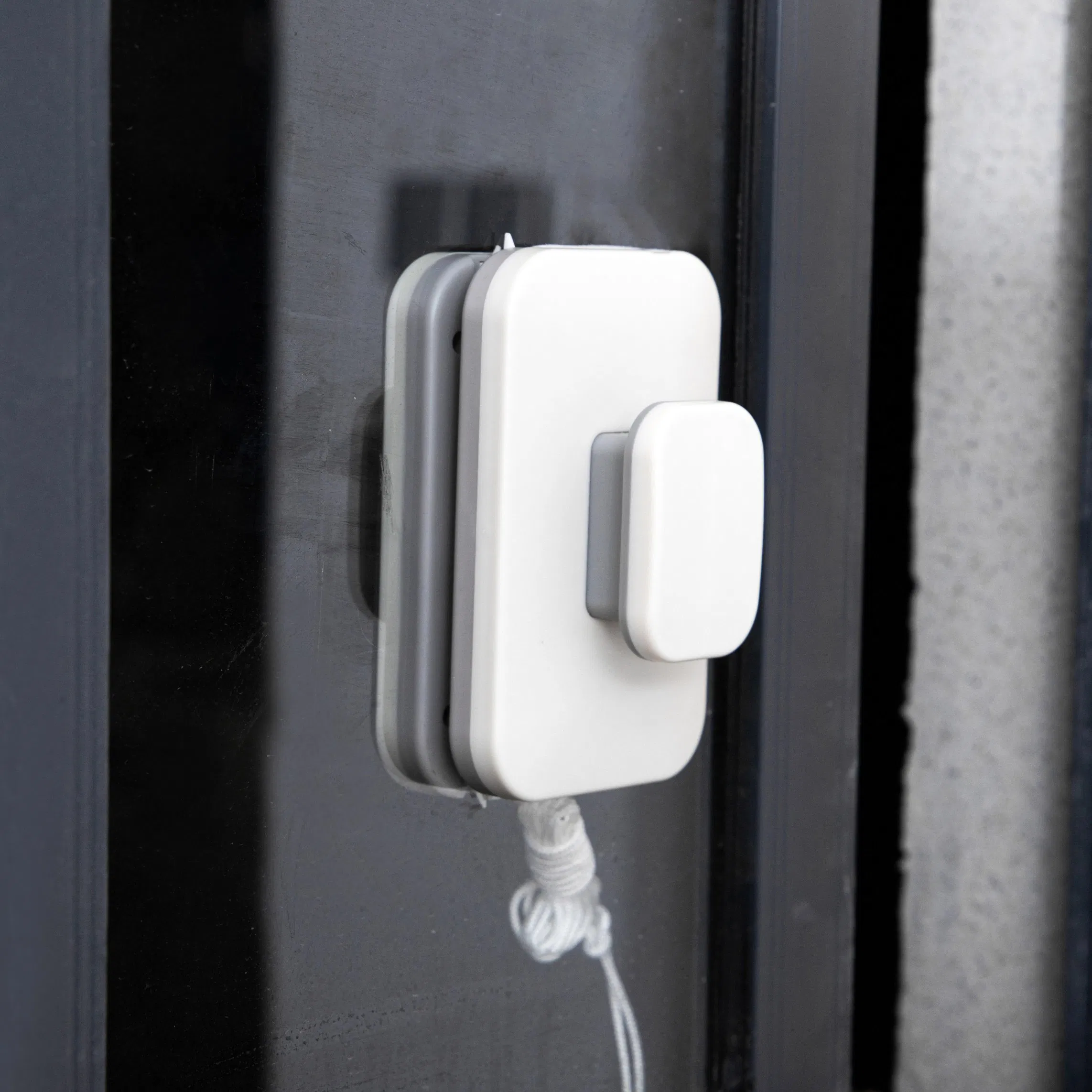 Magnetic Double-Sided ABS + Magnet Window Cleaner