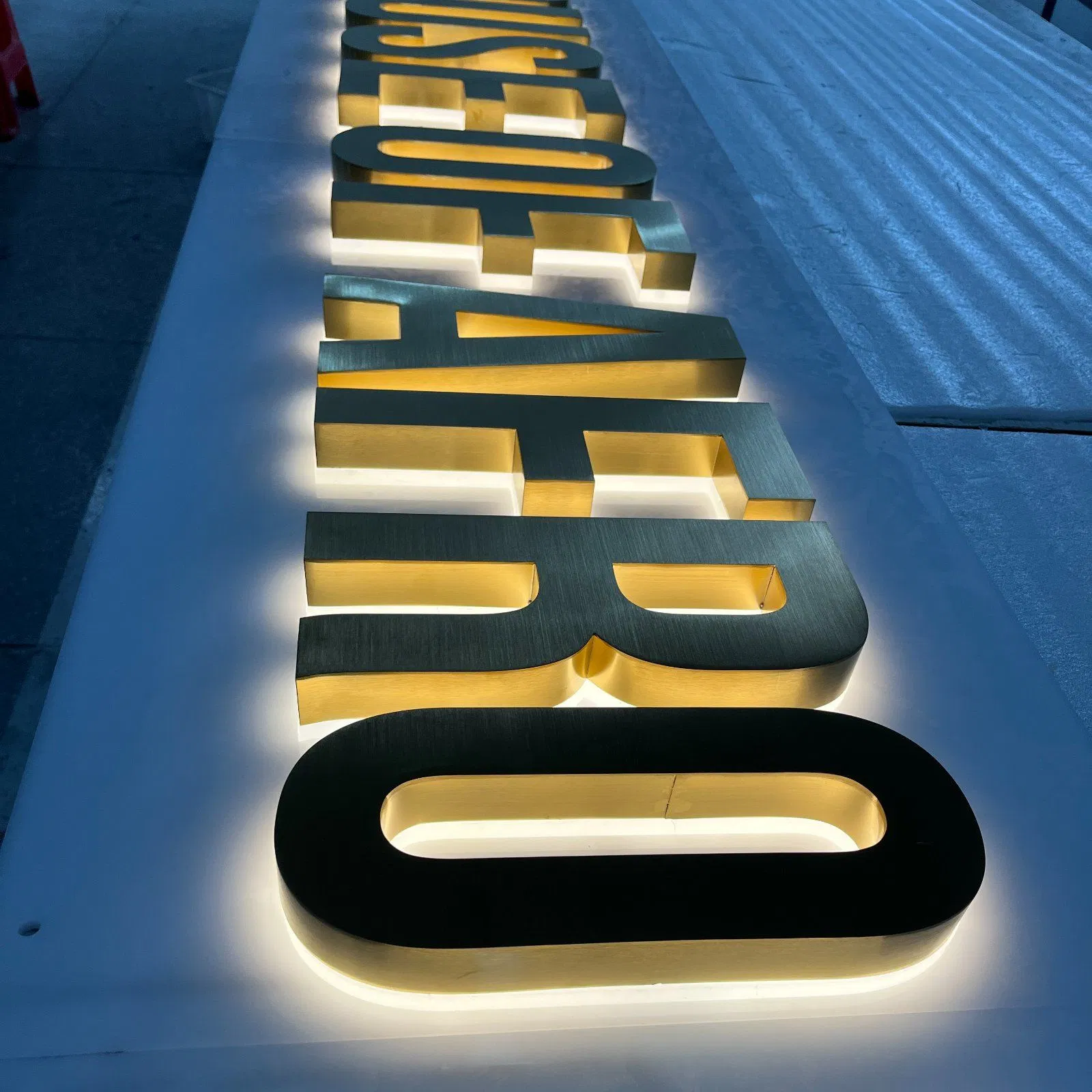 Customized Backlit Channel 3D Letters Sign Stainless Steel Sign