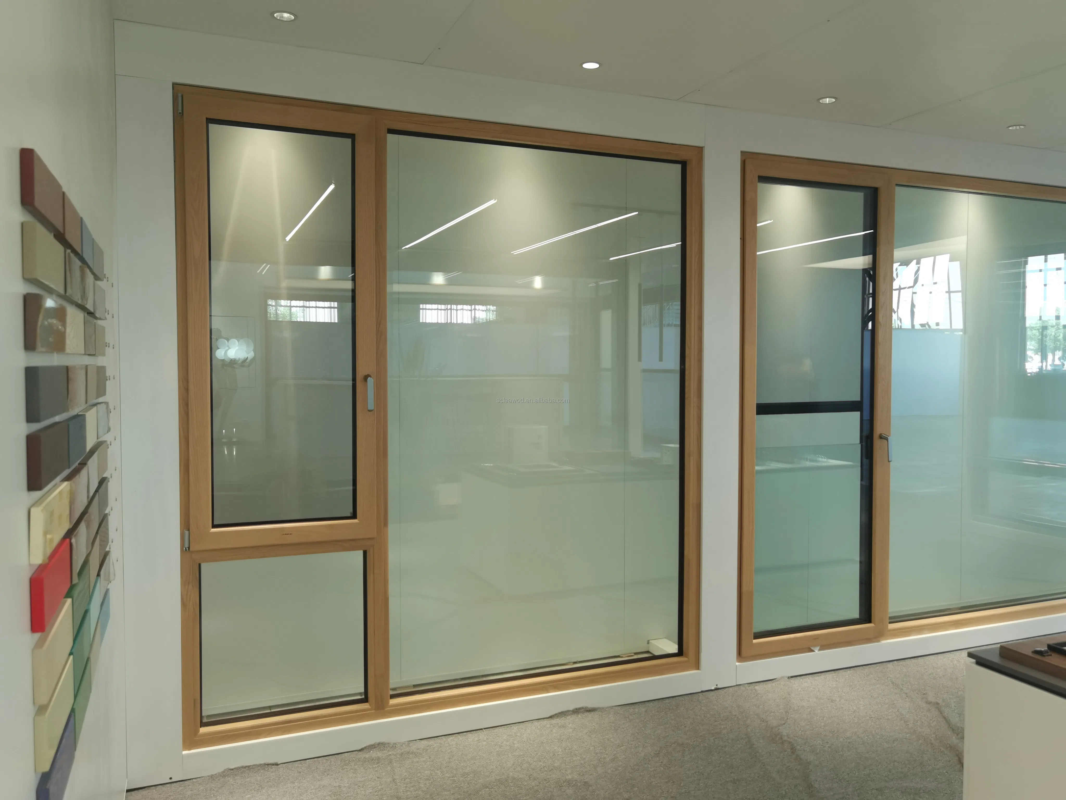 Energy Efficient Double Glazed Wood Clad Aluminum Windows for Villas