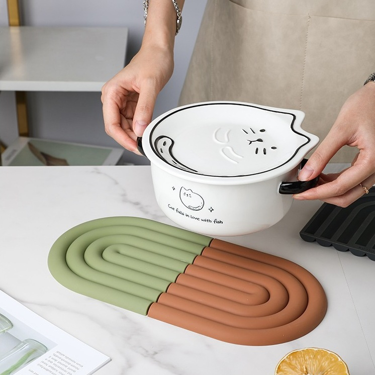 Morandi Color Silicone Insulated Placemat, Nordic Style Rainbow Coffee Coaster, Heat-Resistant and Thickened Pot Mat, Heat-Resistant and Heat-Resistant