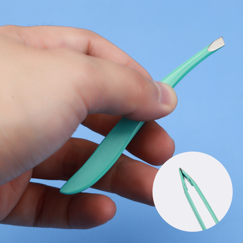 Slanted Precision Tip Crescent Eyebrow Shaping Facial Hair Splinter Removal Banana Tweezers