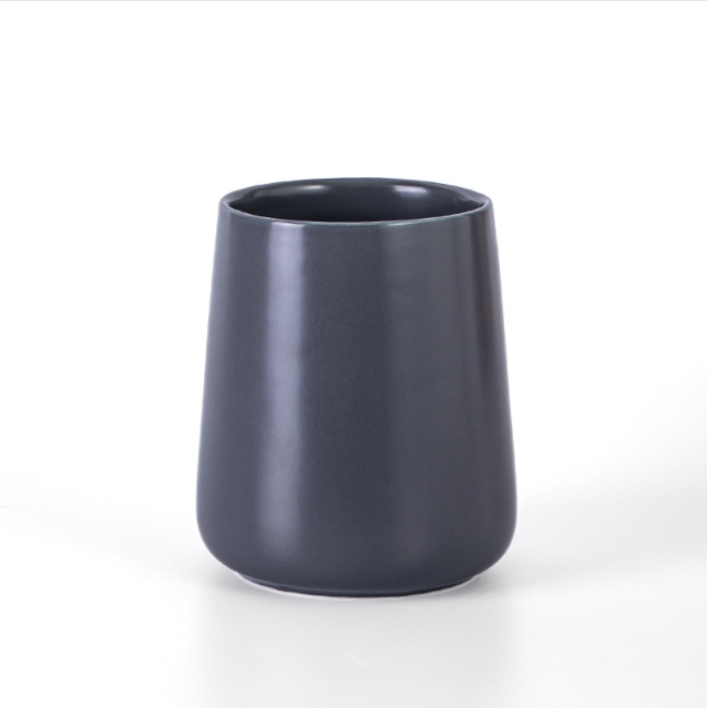 High End Single Ceramic Dispenser SPA Style Vanity Home Bathroom Accessories