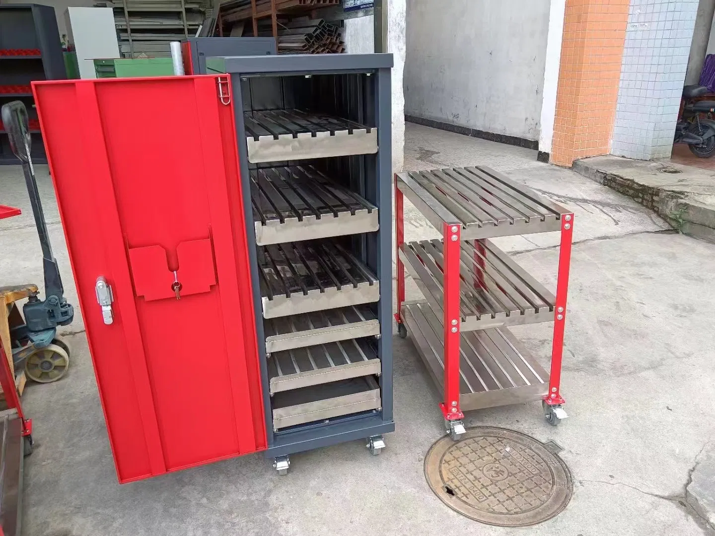 Press Brake Tooling Cabinet