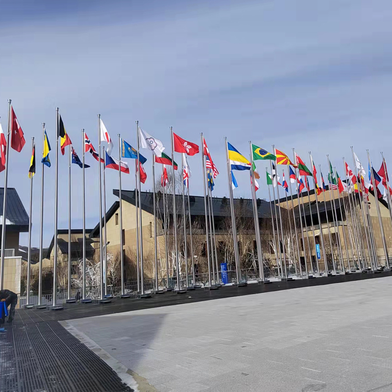 20 Meter Stainless Steel / Aluminum Flag Pole Automatic Raising Flag Pole Electric Flag Pole