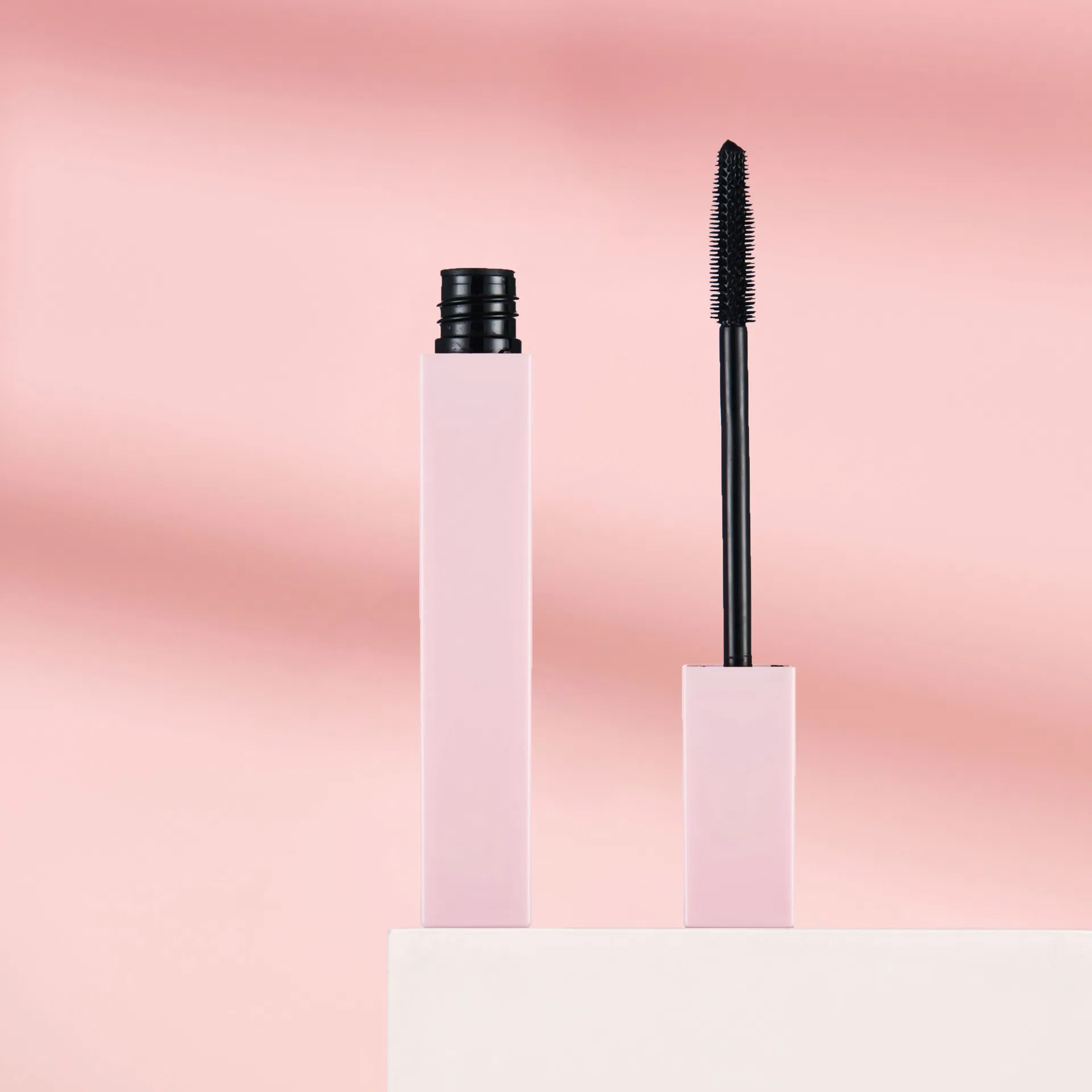 Wholesale Thick Curly Eyelash Long Lasting Waterproof Private Label Pink Mascara
