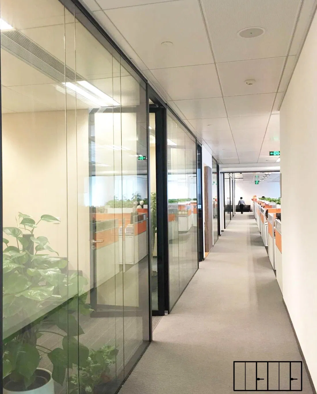 Supplier of Visible Invsible Framed Office Partition Room Divider