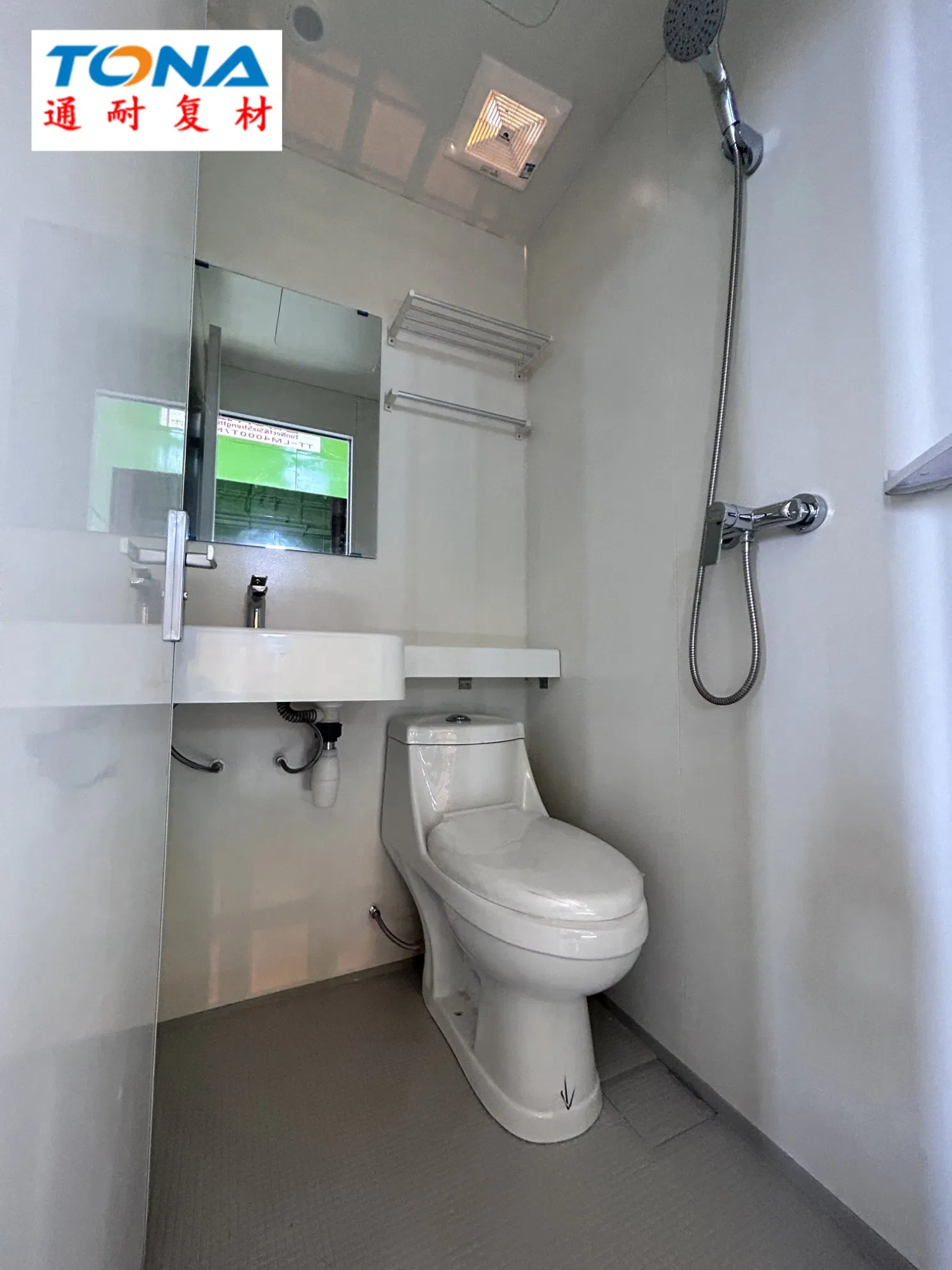 Accessories Prefabricated Furniture Leakproof Modern High Value Affordable SMC Bathroom