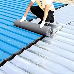 Modern Eco-Friendly Roofing Felt Fabric Strong Self-Adhesive Pet Free Waterproof 5 Years 200 Butyl Water Resistant Rolls for