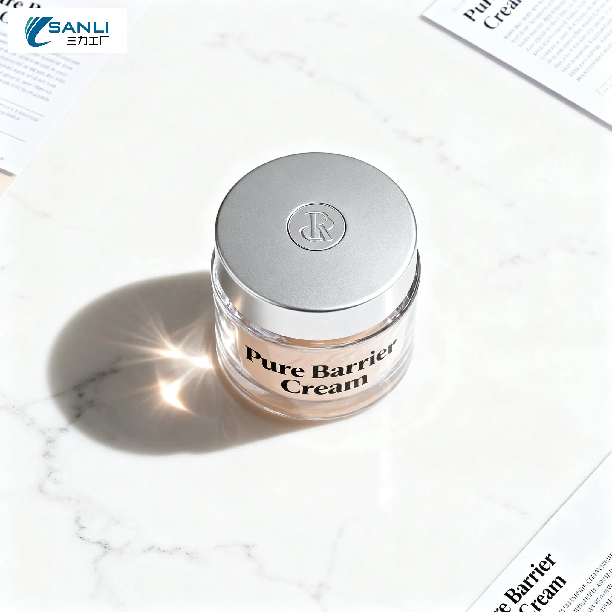 Gentle Whitening and Soothing Face Cream with Portulaca Oleracea Extract for Sensitive Skin and Anti-Inflammatory Protection