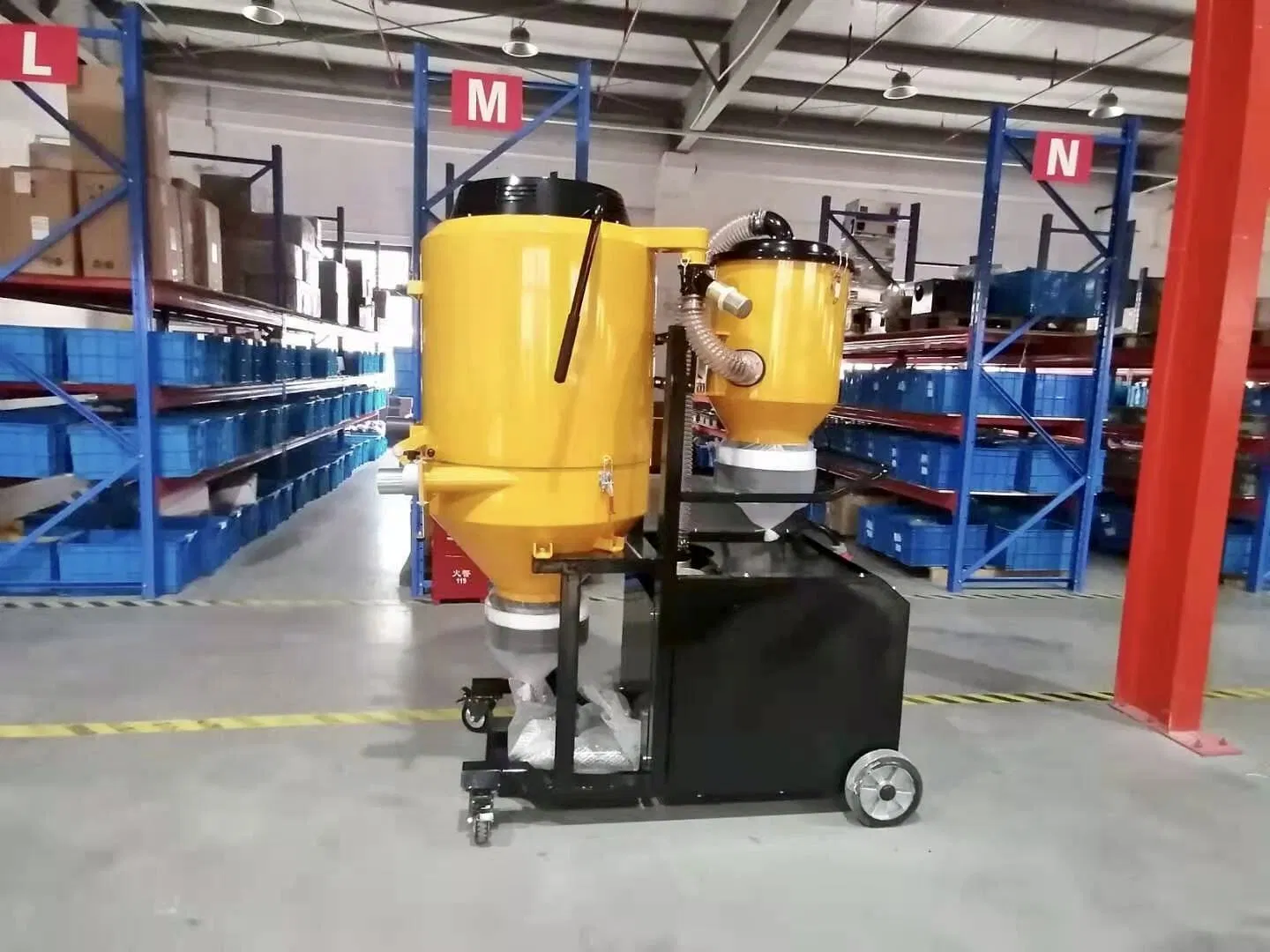 V15 Big Heavy Duty Cyclone Industrial Vacuum Cleaner