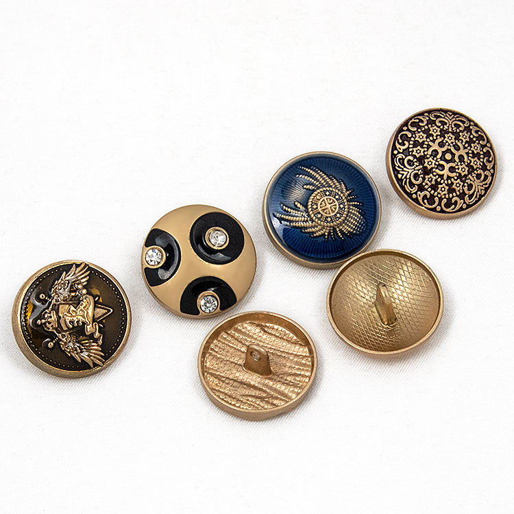 Пуговицы металлические для одежды с золотым шитьем на заказ