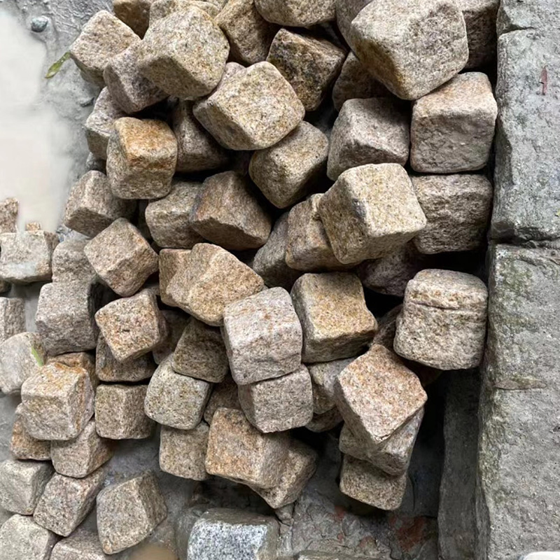 Tumbled Yellow G682 Granite Cobblestone Cube