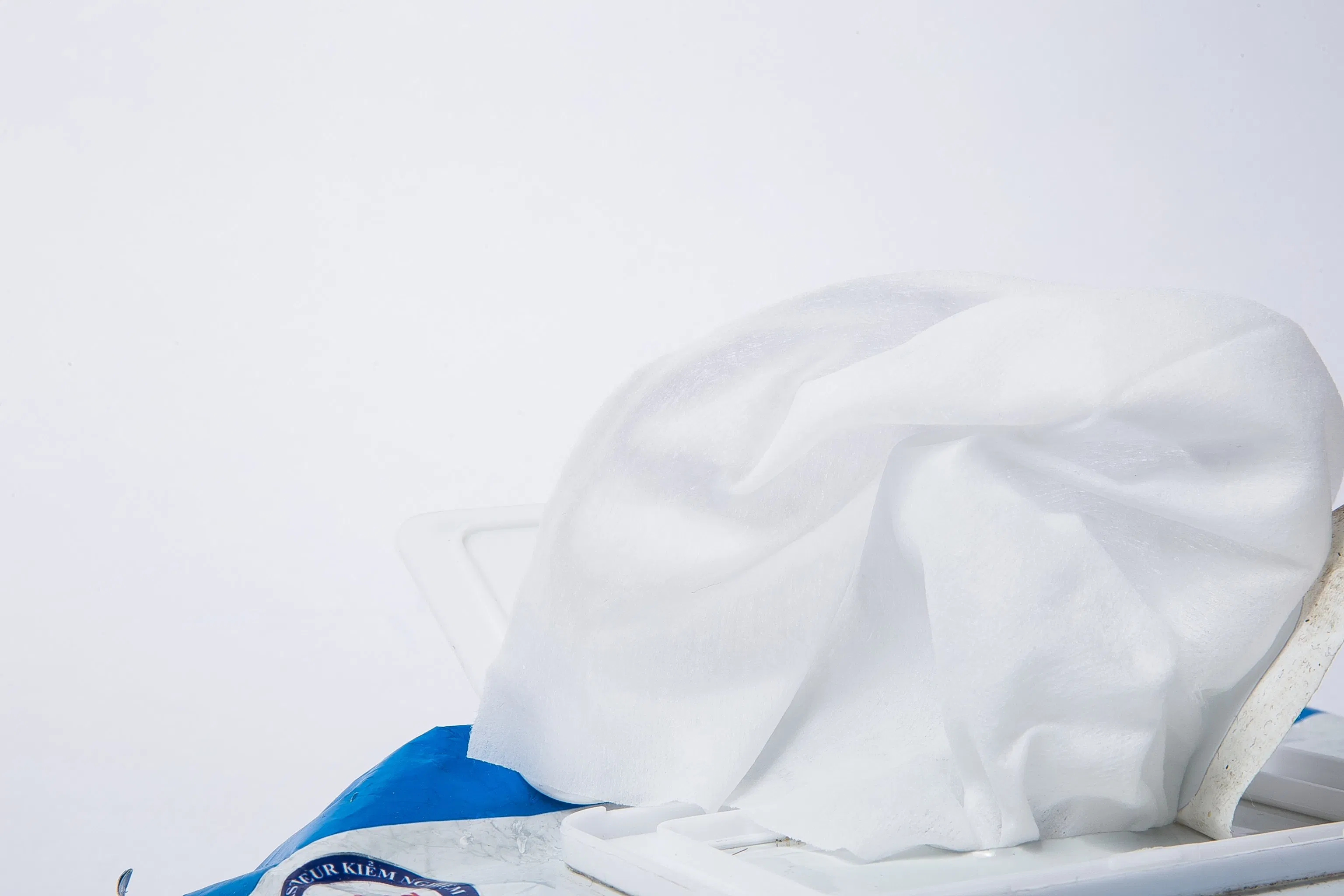 Environment Non-Woven Thick Biodegradable High Score Wet Baby Wipes Soft Touch OEM China Factory Promotion Free Samples