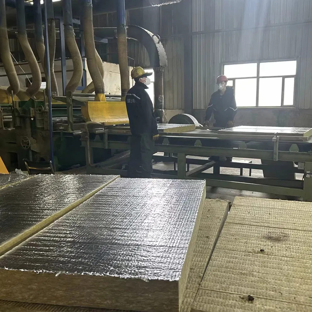 Insulation with Aluminum Foil Glass Wool Blanket for Roofing and Wall