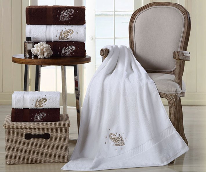 Custom Logo Luxury Hand Face White Hotel Towel Set Quality Hotel Bath Towel 100% Cotton Soft Hotel Towel