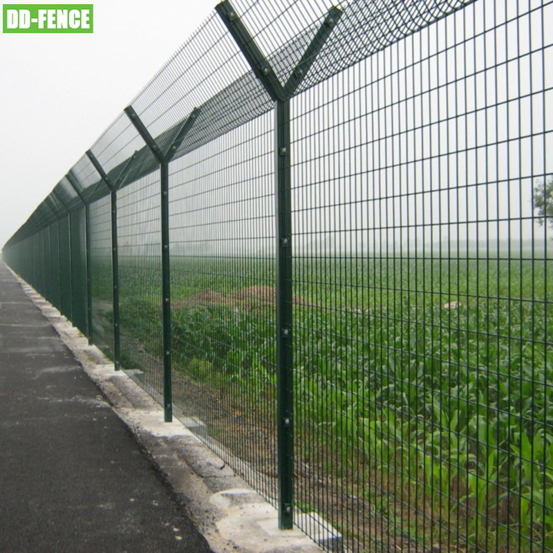 3D Bending Fence Curved Welded Steel Wire Mesh Safety Fence Panel V Beam Fencing Wall Iron Security Garden Fence