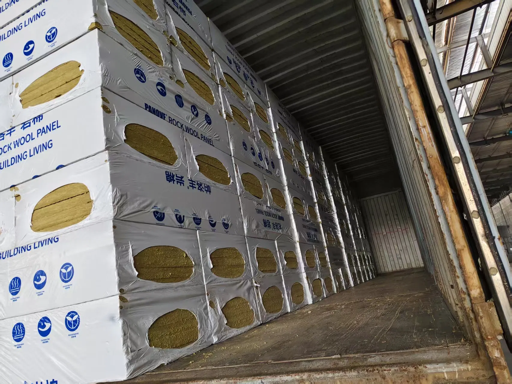 Fireproof Weather Resistant Lightweight Rockwool Slab Insulation