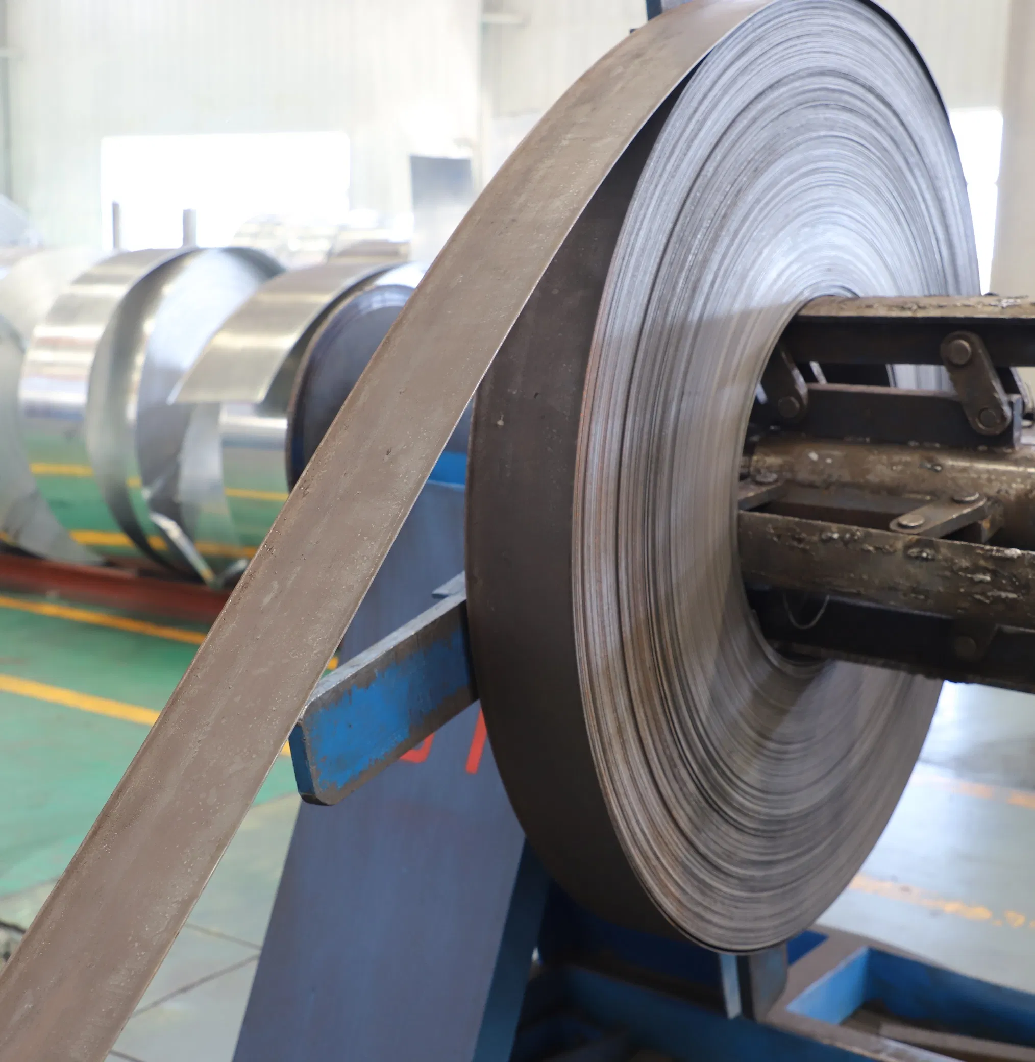 Robust Galvanized Steel Applications Heavy-Duty Gi Coated Steel Coil