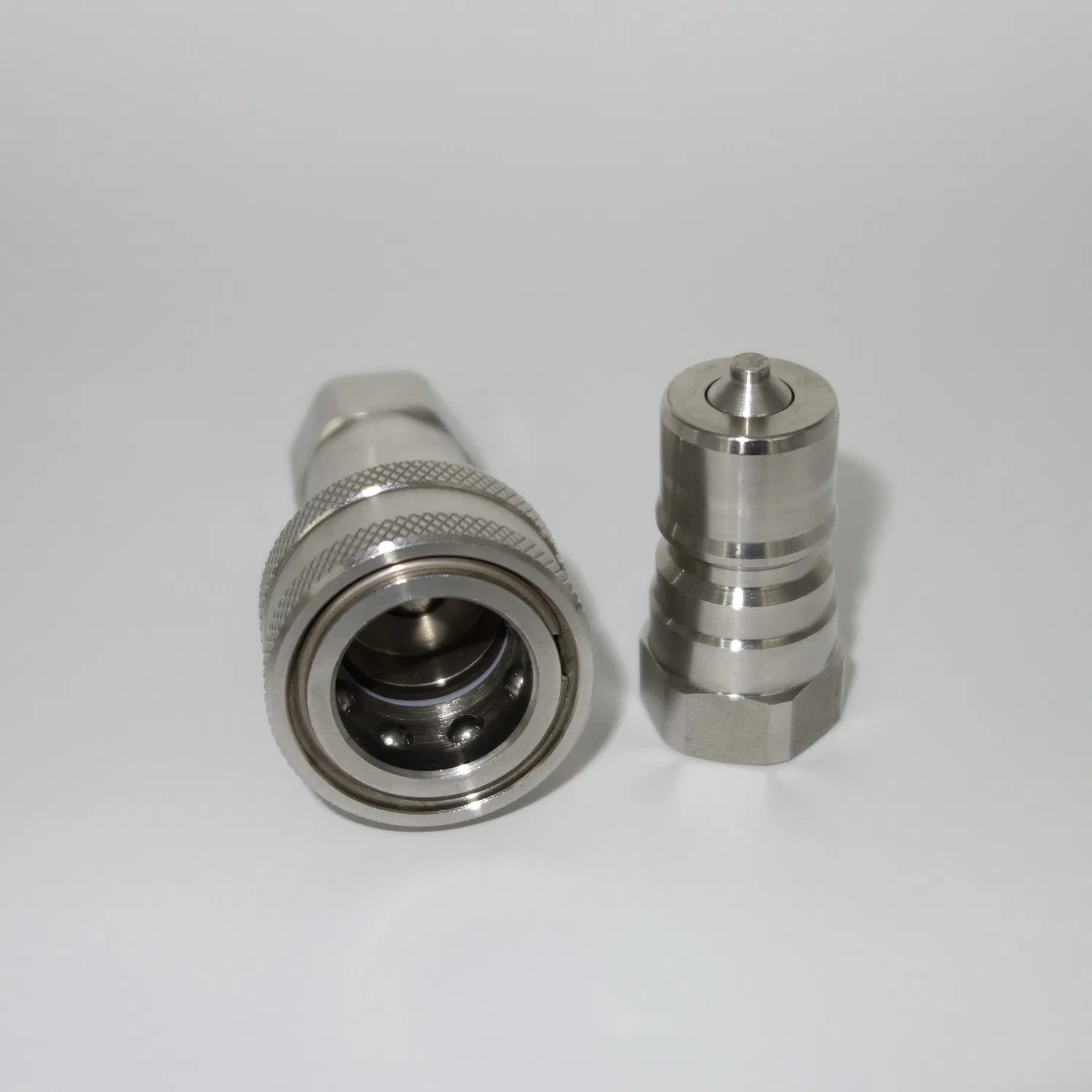 Naiwo Nwb Shut-off Quick Connector Coupling Manufacture Stainless Quick Coupler ISO-B 3/8