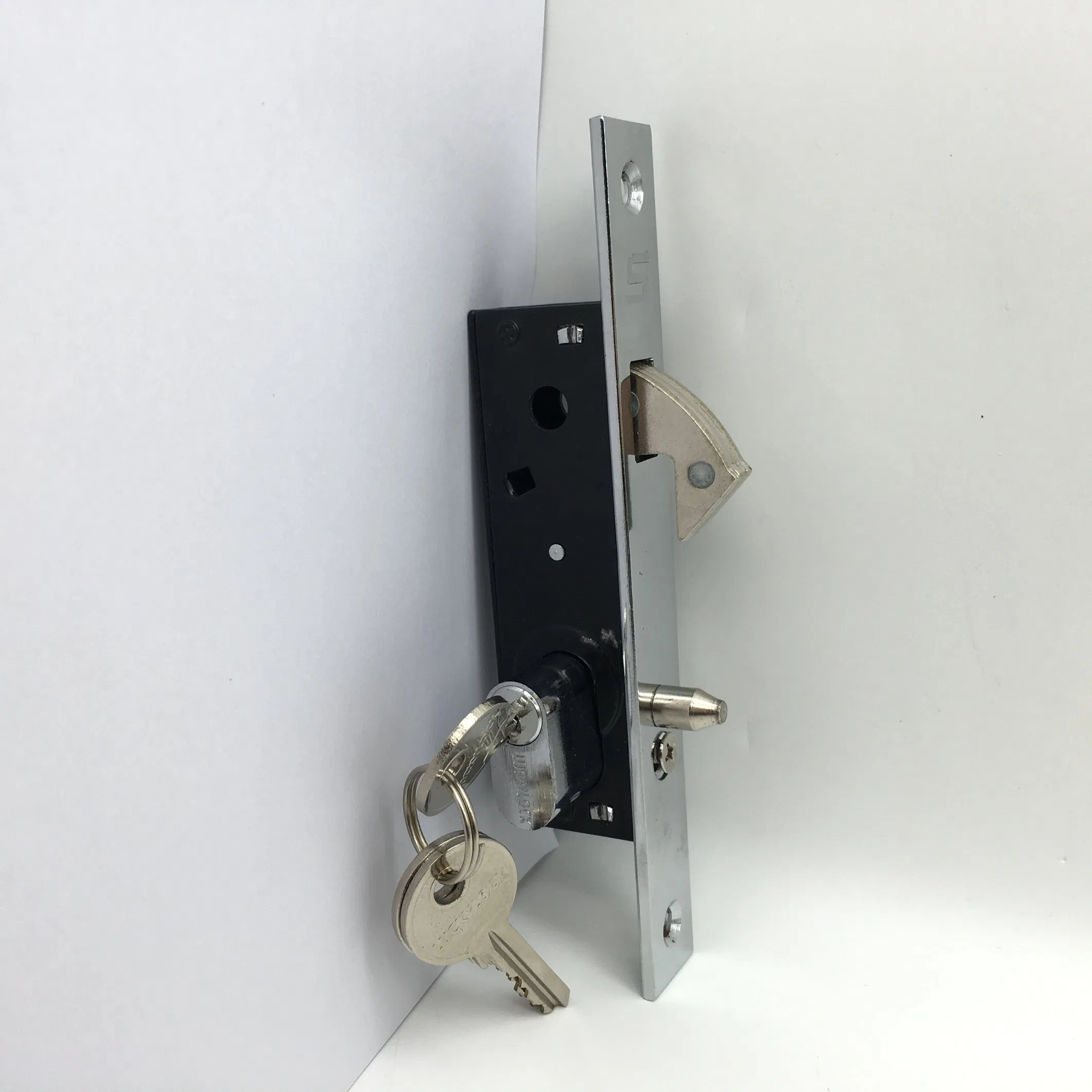South Africa Chrome Plated Steel Sliding Hook Slam Lock with Antilift Pin