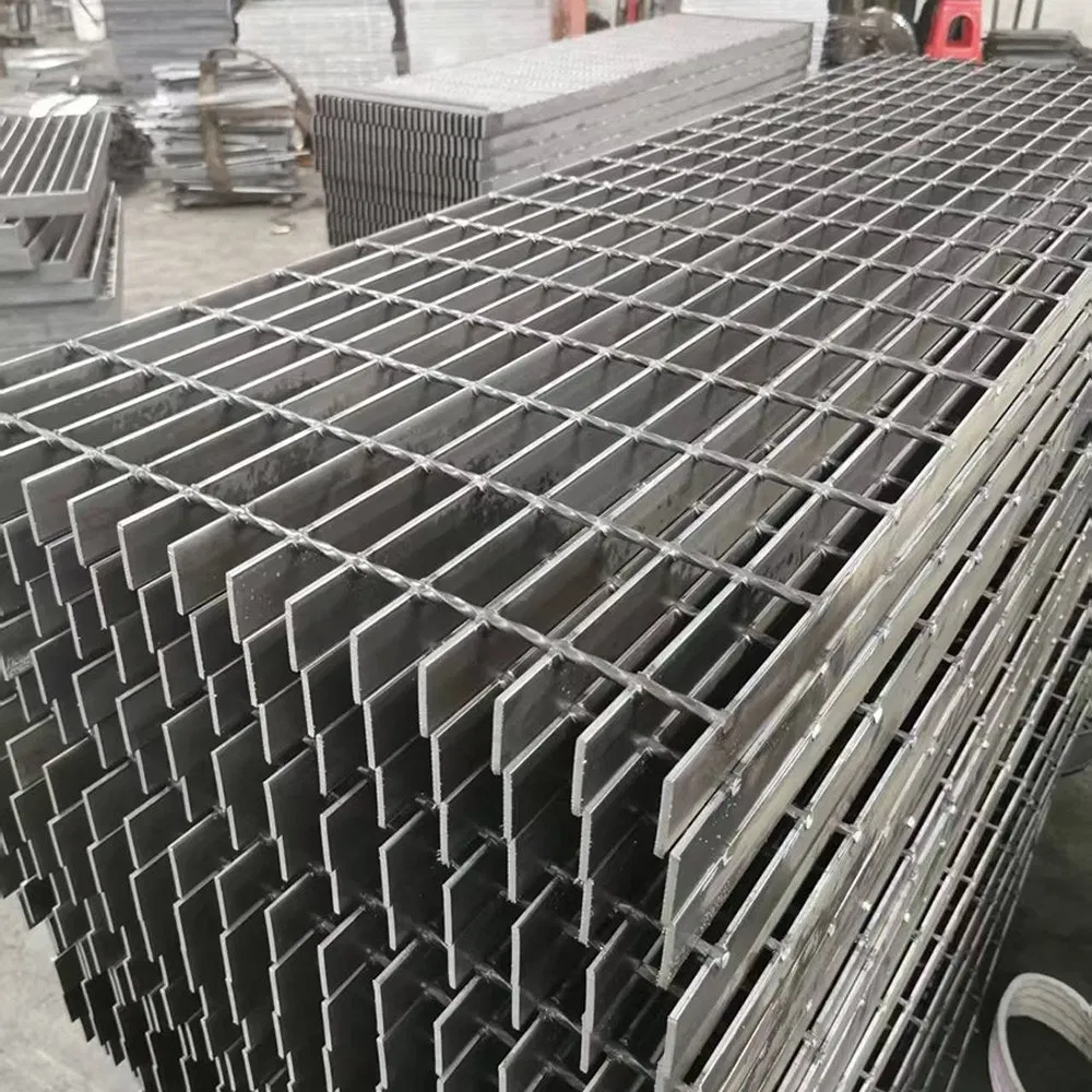 China Factory Galvanized Q235 Material Drain Dense Welded Steel Grating for Pier