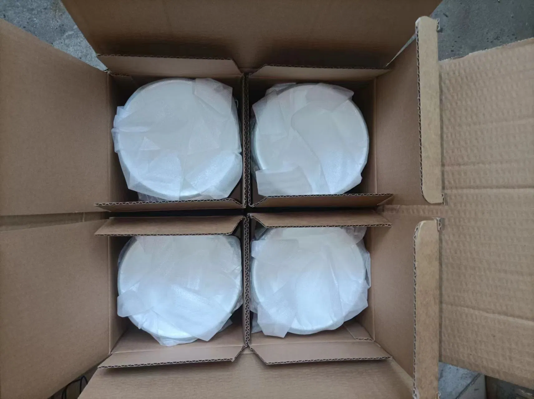 Useful Home and Restaurant Metal Enamel White Bowls and Plates