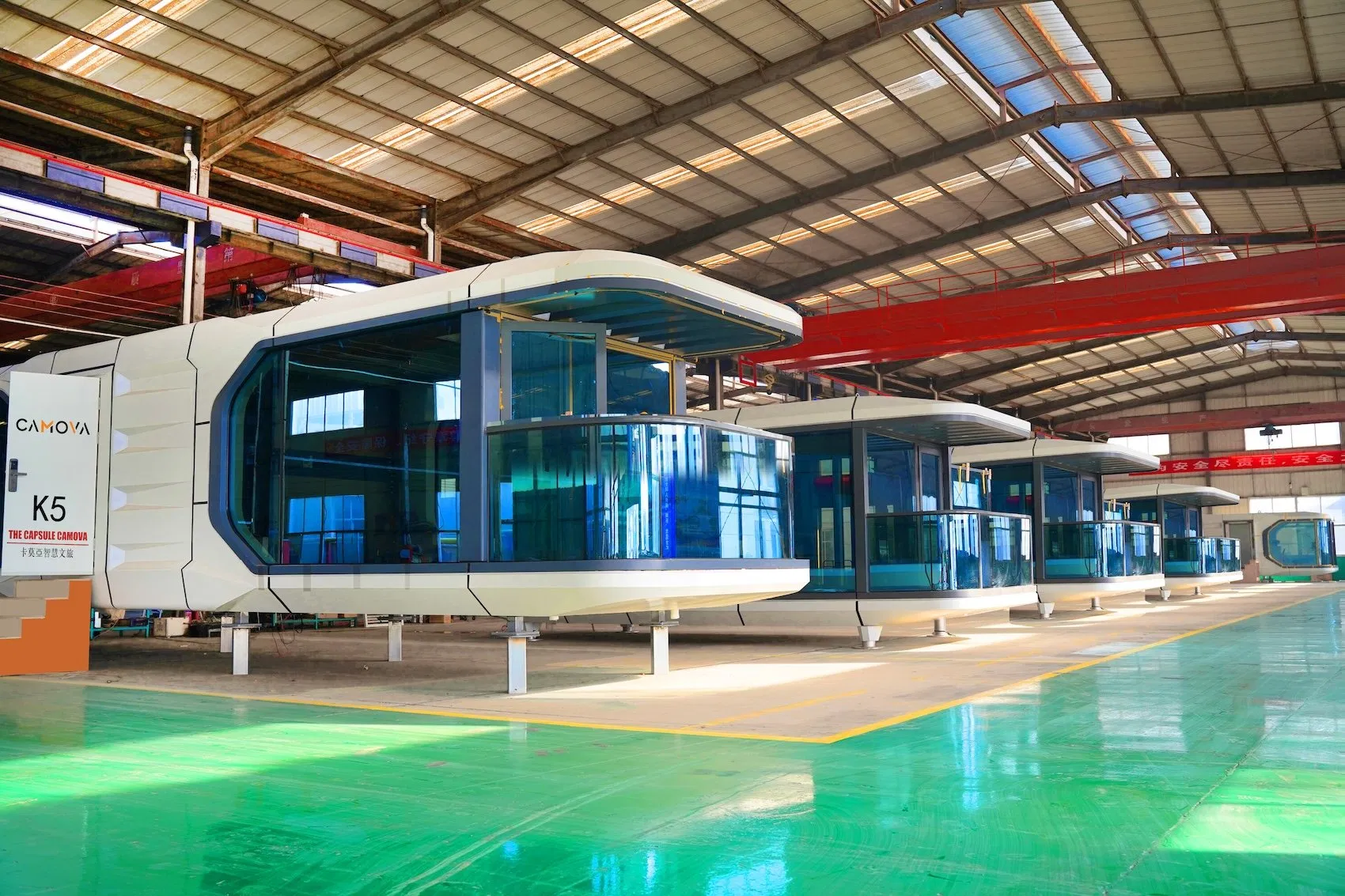 European Design Style Unique Space Capsule Glass Cabin Prefab House Tiny Moving House with Steel Structure Hotels Green Houses