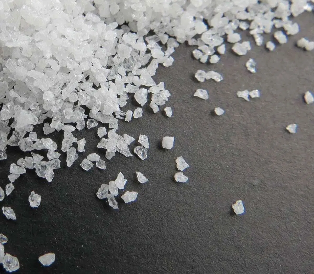 Белый оксид алюминия (алунд) для огнеупоров и керамики