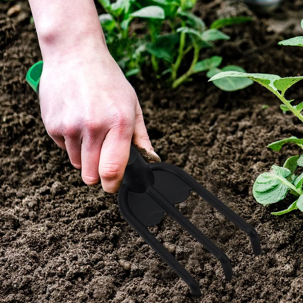 Plastic Gardening Tool Mini Manual Garden Rake 3-Tooth Rake for Soil Renovating