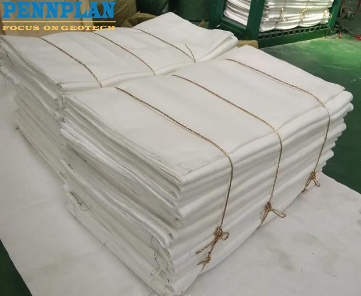 Non Woven Polypropylene PP Polyester Pet Needle Punched Geotextile Bag Geobag