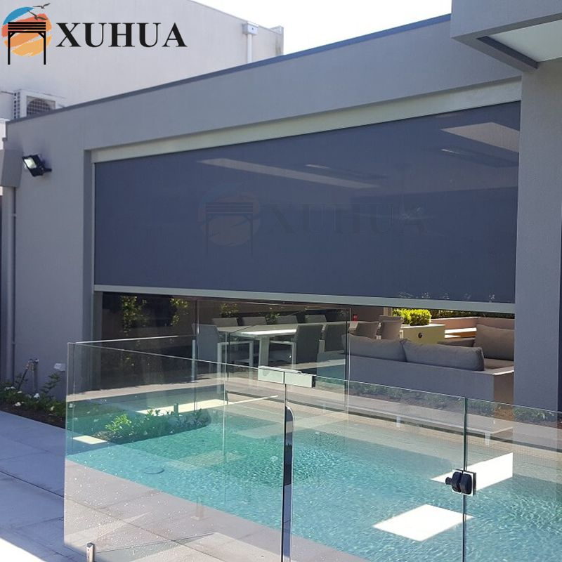 Xuhua Factory Customised Windproof Waterproof Tubular Motor Zipper Outdoor Blinds for Patio