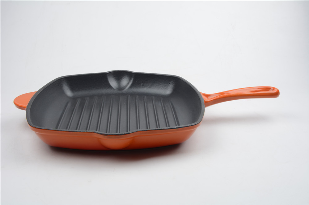 Чугунная эмалированная сковорода-гриль оранжевая квадратная