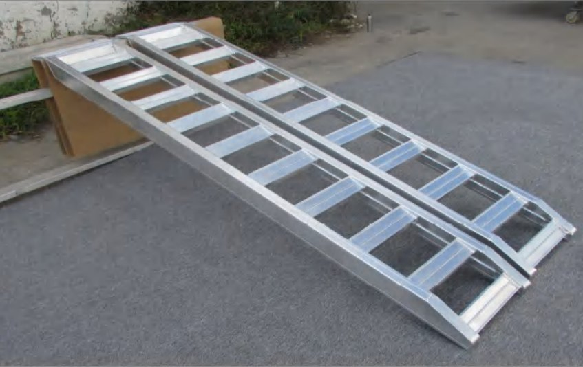 Aluminum Heavy Duty Ramp for Rubber Track Machines